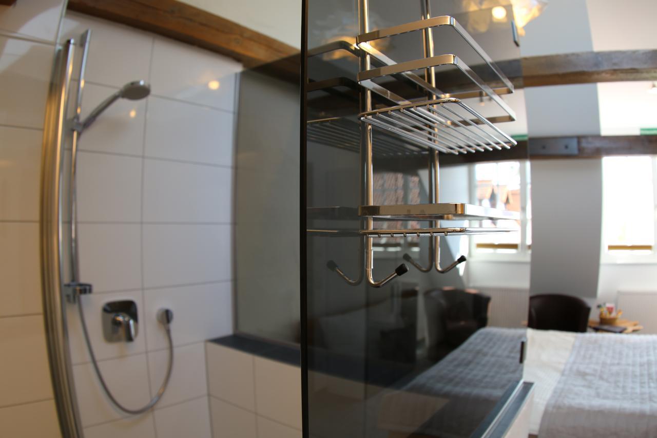 Alter Winzerhof Weisenheim Am Berg E.K. Hotel Ngoại thất bức ảnh